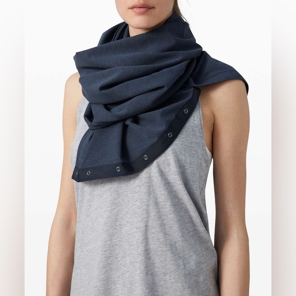 LULULEMON Vinyasa Scarf Heathered True Navy Blue One Size - Picture 2 of 14